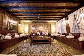 Royal Uzungol Hotel Spa & Restaurant