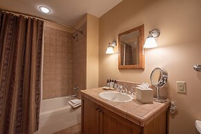 Slopeside Studio Unit With Kitchenette Studio Bedroom Condo - No Clean