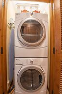 Slopeside Studio Unit With Kitchenette Studio Bedroom Condo - No Clean