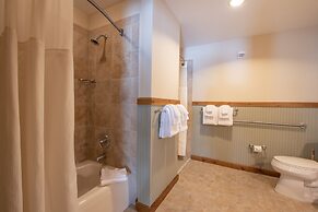 Wheelchair Accessible 2-Bedroom Slopeside Condo - No Cleaning Fee! by 