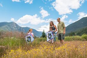 The Springs Premier 2 Br/2 Bath- Walk To Slopes 2 Bedroom Condo