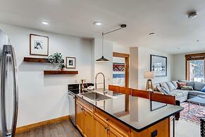 The Springs Premier 2 Br/2 Bath- Walk To Slopes 2 Bedroom Condo