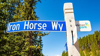 Iron Horse C5083 Studio Bedroom Condo by RedAwning