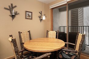 Iron Horse C5083 Studio Bedroom Condo by RedAwning