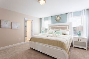 5144 Oakbourne Avenue 5 Bedroom Home by RedAwning