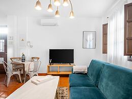 Limehome Granada Calle Sta. Ana