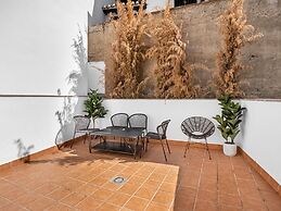 Limehome Granada Calle Sta. Ana