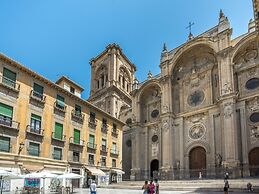 Limehome Granada Calle Sta. Ana