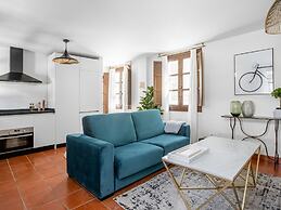 Limehome Granada Calle Sta. Ana