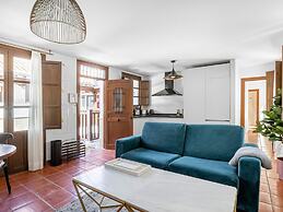 Limehome Granada Calle Sta. Ana