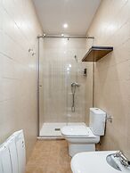 Limehome Granada Calle Sta. Ana