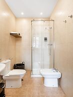 Limehome Granada Calle Sta. Ana