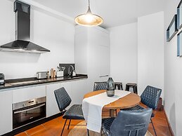 Limehome Granada Calle Sta. Ana