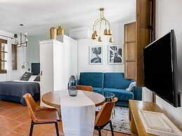 Limehome Granada Calle Sta. Ana