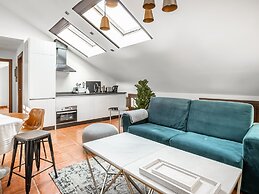 Limehome Granada Calle Sta. Ana