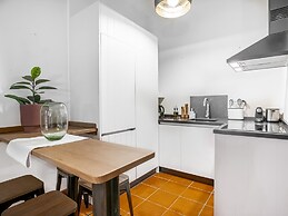 Limehome Granada Calle Sta. Ana