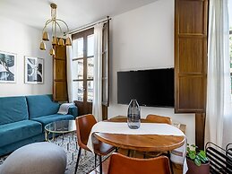 Limehome Granada Calle Sta. Ana