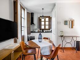 Limehome Granada Calle Sta. Ana