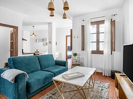 Limehome Granada Calle Sta. Ana