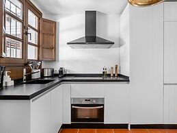 Limehome Granada Calle Sta. Ana