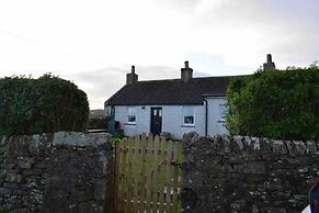 Quaint and Quirky Coastal Cottage Islay