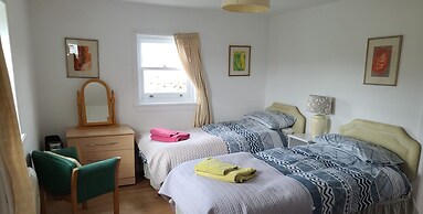 Quaint and Quirky Coastal Cottage Islay