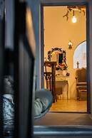 Asera Suites Near Kamari Beach