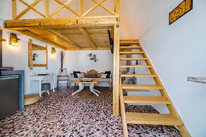 Asera Suites Near Kamari Beach