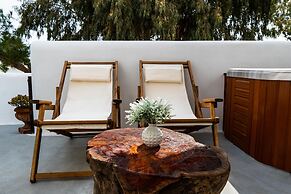 Asera Suites Near Kamari Beach