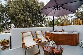 Asera Suites Near Kamari Beach