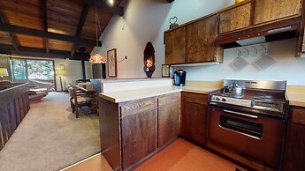 Mammoth Estates Deluxe 2 Bedroom Condos