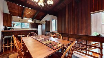 Mammoth Estates Deluxe 2 Bedroom Condos