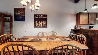 Mammoth Estates Deluxe 2 Bedroom Condos