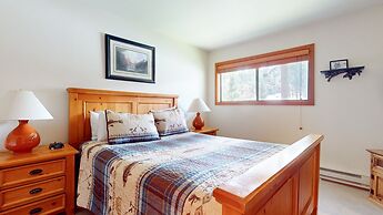 Rainbow Villas 1 Charming Boutique complex, Dual Master Suites, Forest