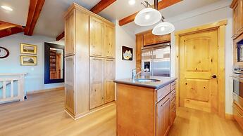 Val DIsere 10 5-Star Luxury with Game room and Gorgeous Mountain Views