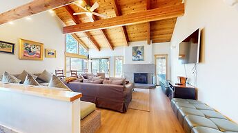 Val DIsere 10 5-Star Luxury with Game room and Gorgeous Mountain Views