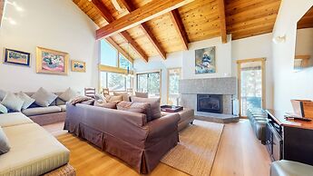 Val DIsere 10 5-Star Luxury with Game room and Gorgeous Mountain Views