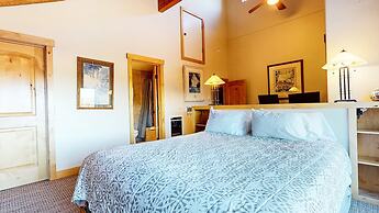 Val DIsere 10 5-Star Luxury with Game room and Gorgeous Mountain Views