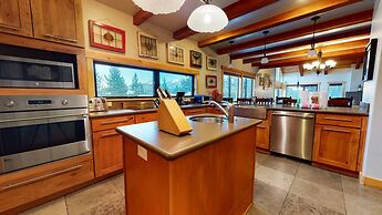 Val DIsere 10 5-Star Luxury with Game room and Gorgeous Mountain Views