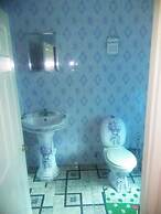 Immaculate 2-bed Apartment in Spanish Town