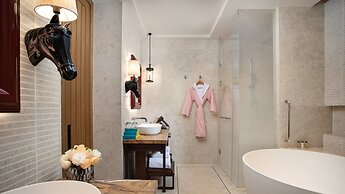 Hotel Indigo Diqing Moonlight City by IHG