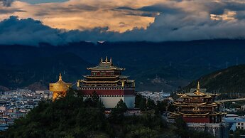 Hotel Indigo Diqing Moonlight City by IHG