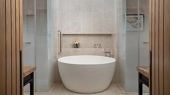 Hotel Indigo Diqing Moonlight City by IHG