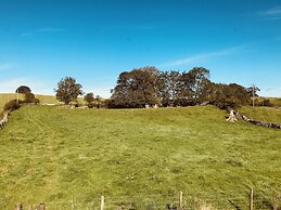 3 Bedroom Country Retreat - Dogs Welcome