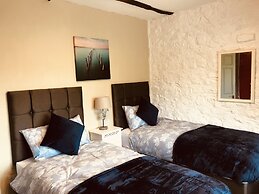 3 Bedroom Country Retreat - Dogs Welcome