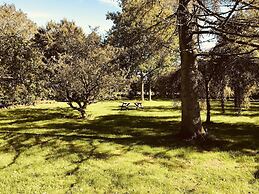 3 Bedroom Country Retreat - Dogs Welcome