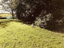 3 Bedroom Country Retreat - Dogs Welcome