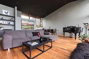 Reykjavík Luxury House - By the seaside