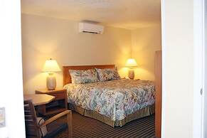 Lake Front Hotel