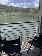 Lake Front Hotel
